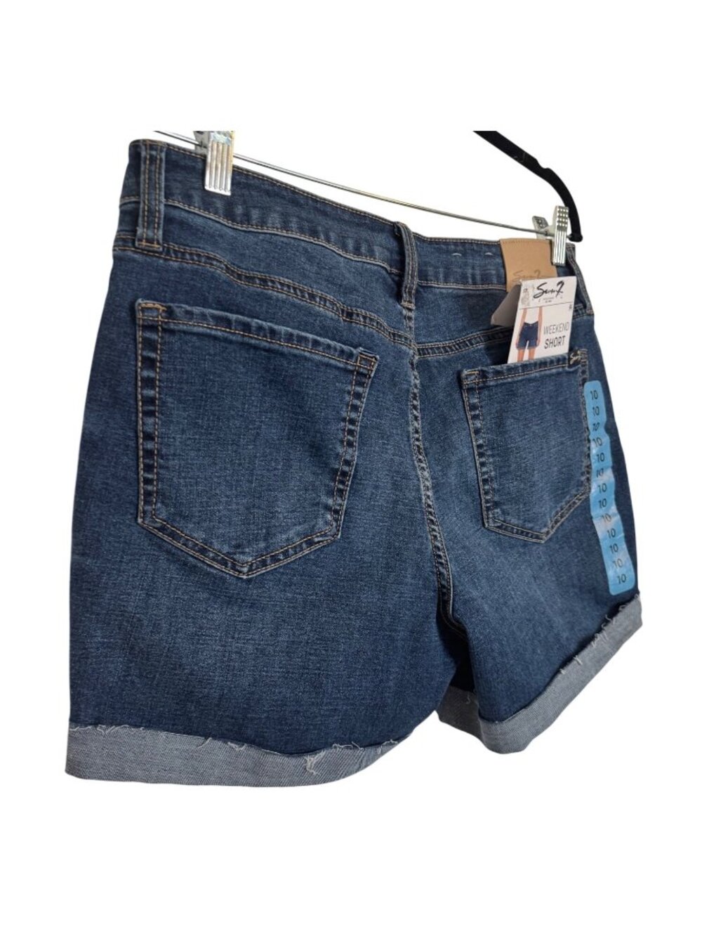 Seven 7 Weekend Short Size 10 Cuffed Denim Short 5” inseam NWT Medium Wash - Picture 11 of 14